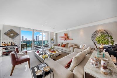 2406 - 3301 Ne 183rd St, Condo with 4 bedrooms, 4 bathrooms and null parking in Aventura FL | Image 3