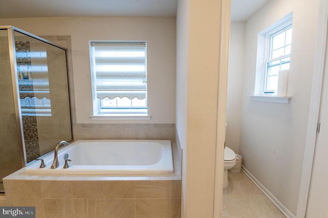 45 Saddle Ln, House other with 4 bedrooms, 4 bathrooms and null parking in Easton PA | Image 40