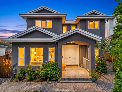 627 E 30th Avenue, Vancouver, BC, V5V2V7 | Card Image