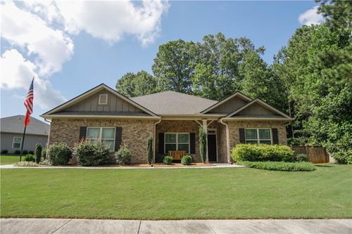 523 Brooks Village Dr, Pendergrass, GA, 30567-4629 | Card Image