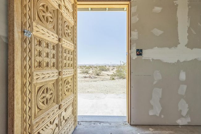 64515 Del Oro Rd, House other with 1 bedrooms, 2 bathrooms and null parking in Joshua Tree CA | Image 13