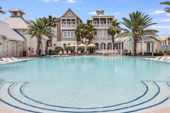 Seaside Pool | Image 19