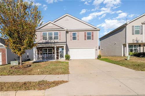 6819 Summerside Dr, Whitsett, NC, 27377-9838 | Card Image