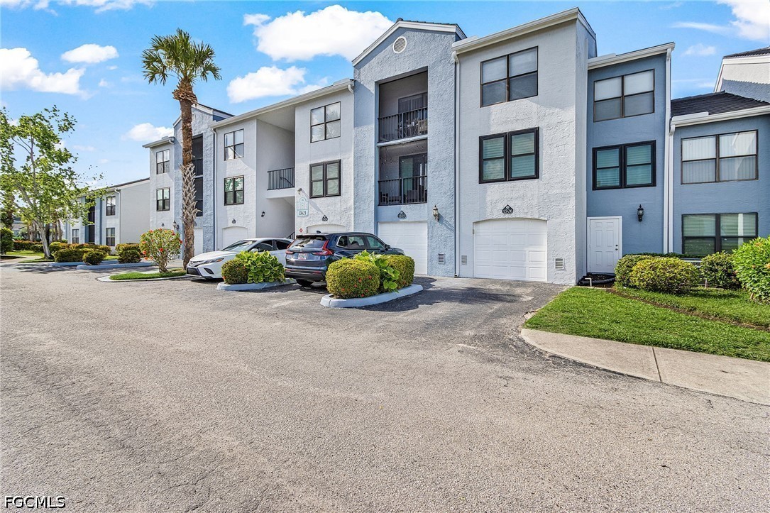 Residential in Fort Myers 3