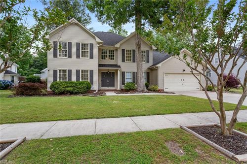 2820 Crossings Dr, Chesapeake, VA, 23321-6214 | Card Image