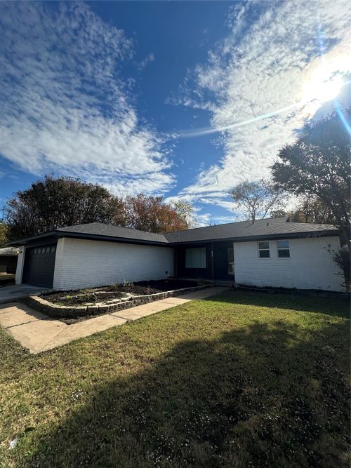 905 Mckinney Ave, Princeton, TX, 75407-7406 | Card Image