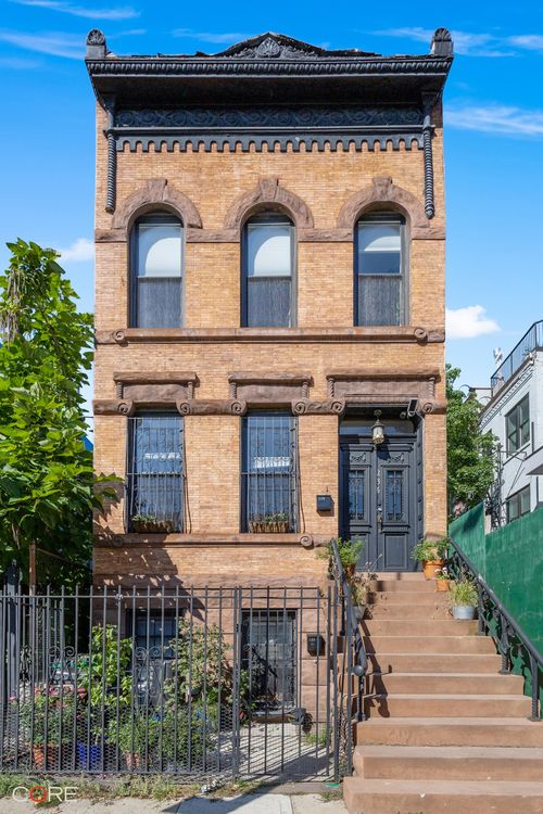 twhs-236 Lewis Ave, Brooklyn, NY, 11221-1802 | Card Image