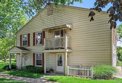2648 Wildwood Ct, Lake Orion, MI, 48360-1758 | Card Image