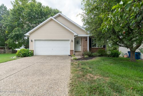 10910 Aspenview Ct, Louisville, KY, 40299-3966 | Card Image