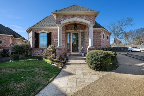 3808 Park Flower Ct, Arlington, TX, 76017-3345 | Card Image