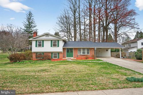 4815 Wakefield Chapel Rd, ANNANDALE, VA, 22003-4453 | Card Image