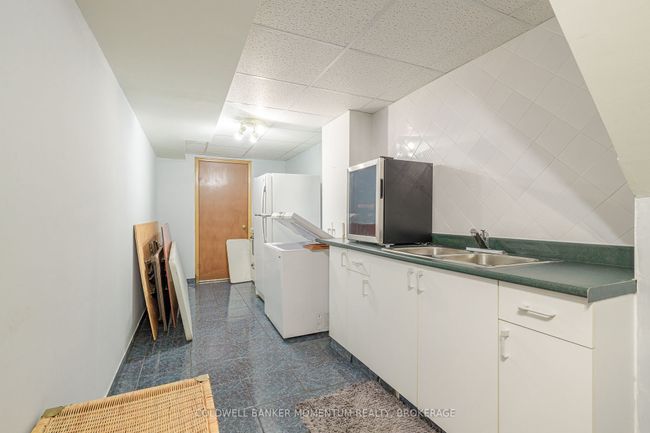 2 Greenvale Crt, House other with 3 bedrooms, 3 bathrooms and 4 parking in Fonthill ON | Image 35