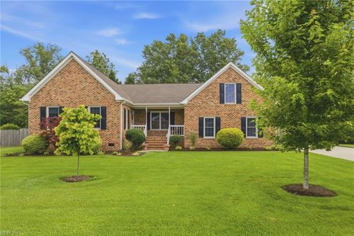 2631 Landview Cir, Virginia Beach, VA, 23454-1228 | Card Image