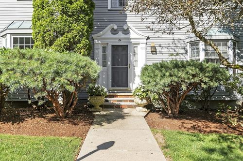 64-64 Valiant Way, Salem, MA, 01970-6616 | Card Image