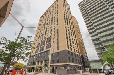 1717 - 105 Champagne Ave S, Condo with 2 bedrooms, 2 bathrooms and null parking in Ottawa ON | Image 1