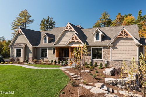 110 Trask Ln, Stillwater, NY, 12170-1634 | Card Image