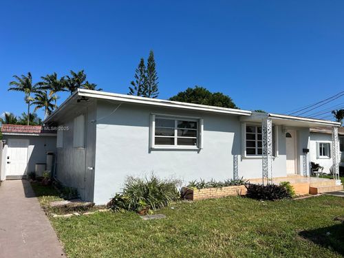 3031 Sw 64th Ave, Miami, FL, 33155-3925 | Card Image