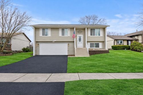 7624 W Juniper Ct, Frankfort, IL, 60423-8161 | Card Image