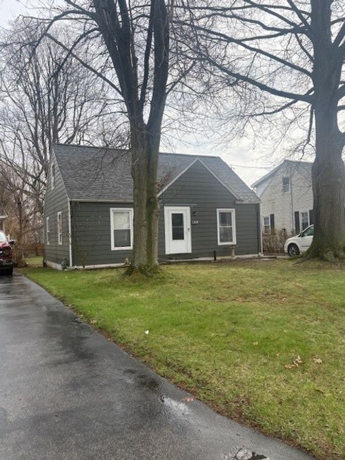 1319 Grant Ave, Erie, PA, 16505-3120 | Card Image