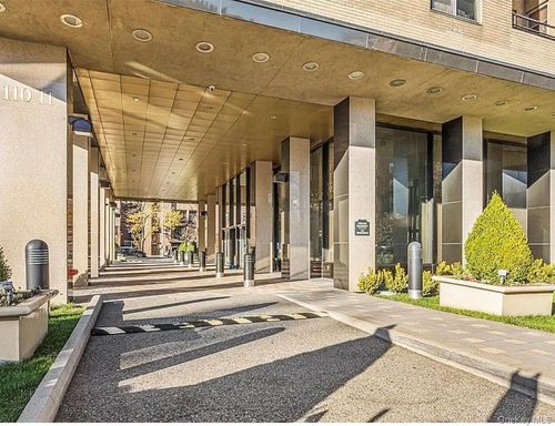 apt-25d-110 Queens Blvd, Forest Hills, NY, 11375-5499 | Card Image