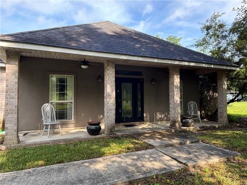 66165 Hickory Dr, Pearl River, LA, 70452-4820 | Card Image