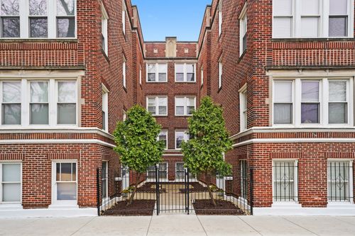 apt-1-3745 Argyle St, Chicago, IL, 60625-6817 | Card Image