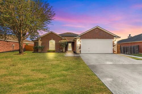 815 Wandering Ct, Granbury, TX, 76049-8305 | Card Image