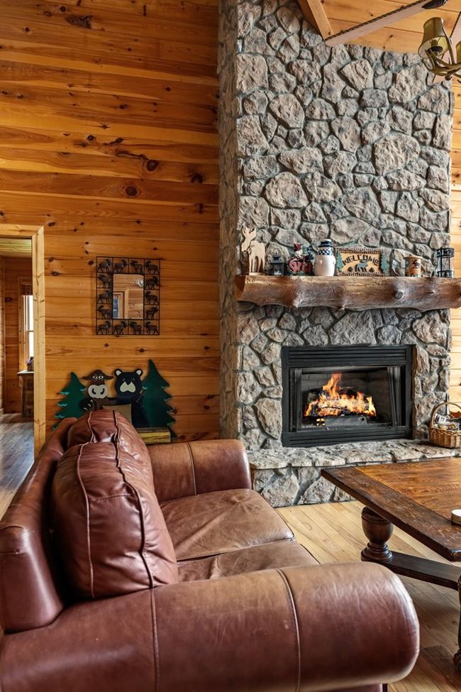 1036 Laurel Creek Trl, Home with 3 bedrooms, 4 bathrooms and null parking in Cherry Log GA | Image 52