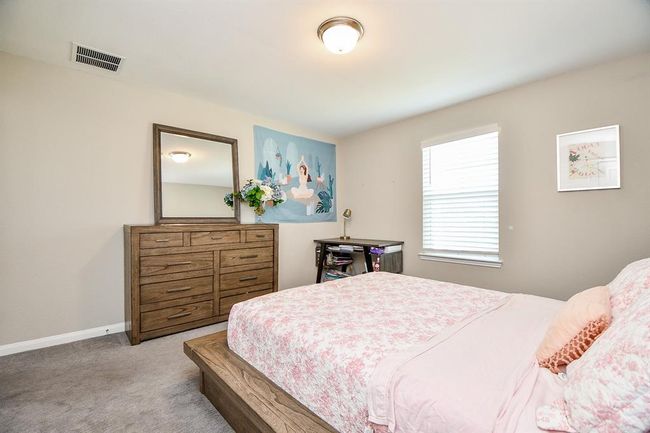 2626 Summer Indigo Trl, House other with 5 bedrooms, 3 bathrooms and 2 parking in Pearland TX | Image 31