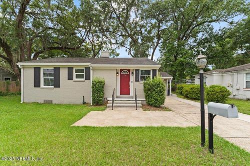 2738 Spring Park Rd, Jacksonville, FL, 32207-4626 | Card Image