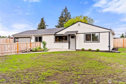 10621 Cronins Drive Sw, Lakewood, WA, 98499 | Card Image