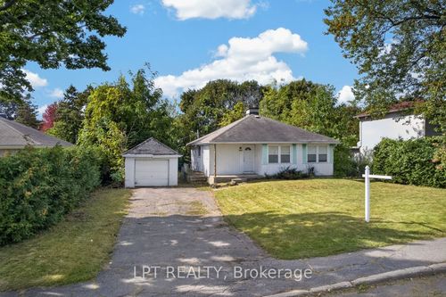 868 Mountainview Ave, Ottawa, ON, K2B5G2 | Card Image