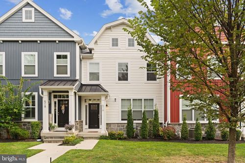 516 Coates Ln, KING OF PRUSSIA, PA, 19406-2517 | Card Image