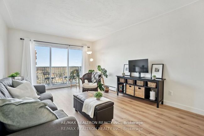 605 - 10 Woodman Dr S, Condo with 1 bedrooms, 1 bathrooms and 1 parking in Hamilton ON | Image 5
