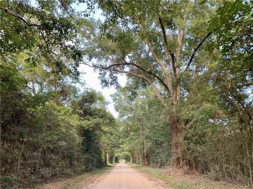  E Stateline Road, Sandy Hook, MS, 39478 | Card Image