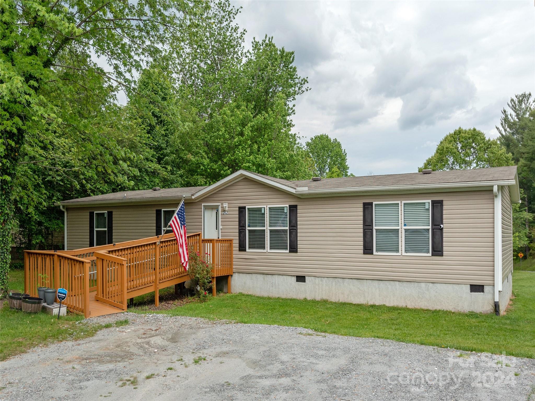 Mill Ter, East Flat Rock, NC 28726