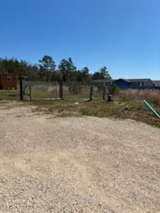 2009 Road 5500, Home with 0 bedrooms, 0 bathrooms and null parking in Cleveland TX | Image 7