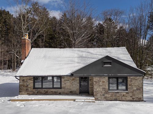 860 County Route 2, Accord, NY, 12404-5219 | Card Image