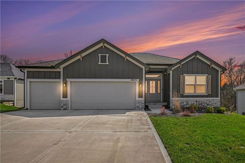 16655 Nw 124th St, Platte City, MO, 64079-8577 | Card Image