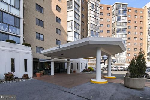 3-904-15115 Interlachen Drive, SILVER SPRING, MD, 20906 | Card Image