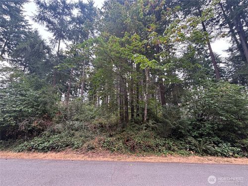 18130 Upland Dr Se, Yelm, WA, 98597-9386 | Card Image