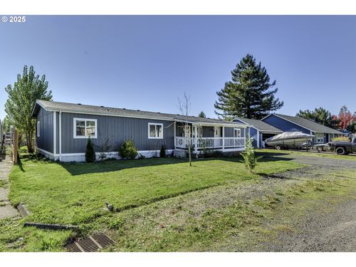 409 Wolfe Ave, Amity, OR, 97101-2807 | Card Image