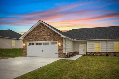 334 Cherokee Dr, Beaver Falls, PA, 15010-8478 | Card Image