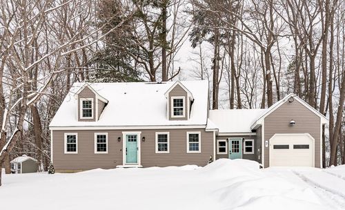 7 Winterbrook Drive, York, ME, 03909 | Card Image