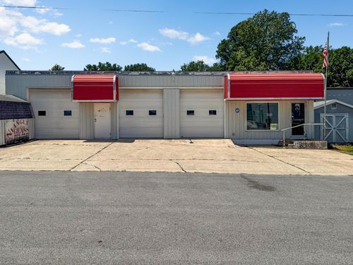 245 N Crittenden St, Marshfield, MO, 65706-1419 | Card Image