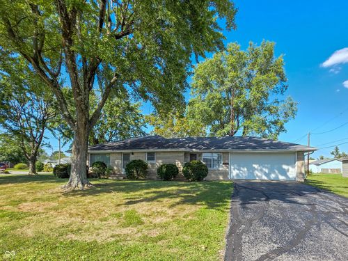 510 C St Ne, Linton, IN, 47441-1449 | Card Image