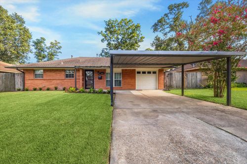 4613 Nina Lee Ln, Houston, TX, 77092-5314 | Card Image