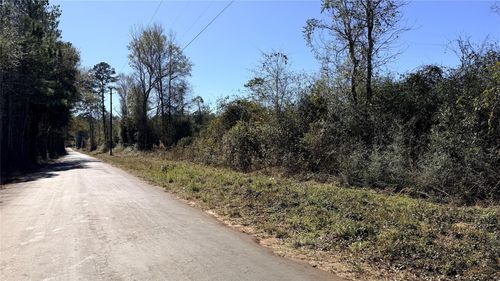 699 County Road 4800, Warren, TX, 77664-6497 | Card Image