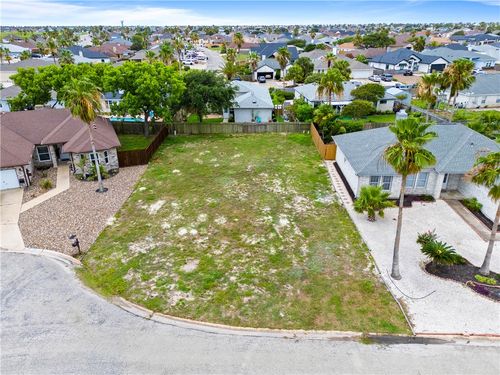 13949 Lighthouse Dr, Corpus Christi, TX, 78418-6137 | Card Image