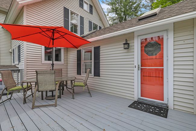 69 Spring St, House other with 3 bedrooms, 2 bathrooms and null parking in Chester CT | Image 4
